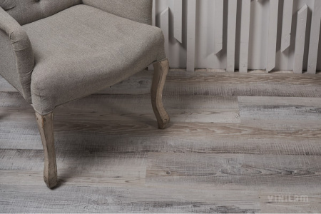 SPC ламинат Vinilam Ceramo Wood 4949 Сосна Андер